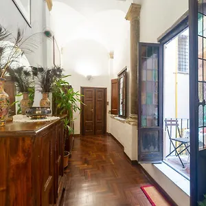 Apartamento Cartari, Renaissance Flat A Few Steps From Piazza Navona And Vatican, Roma
